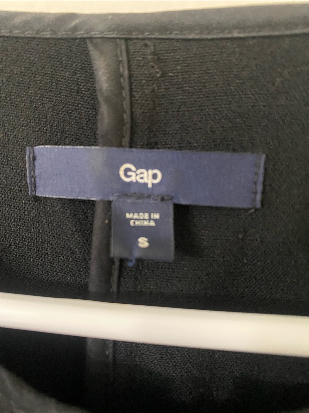 GAP Black Ruffle-Front Zip Jacket - Picture 2 of 4